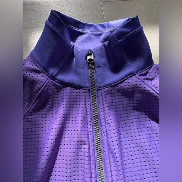 LULULEMON Sweaty Or Not Jacket Lightweight Mesh Run Iris Flower Purple Women's 4 - Picture 5 of 9